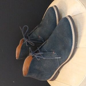 Tommy Hilfiger blue navy suede dress shoes size 10.5